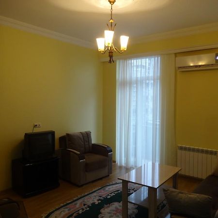 Buoy Rooms Batumi Ngoại thất bức ảnh