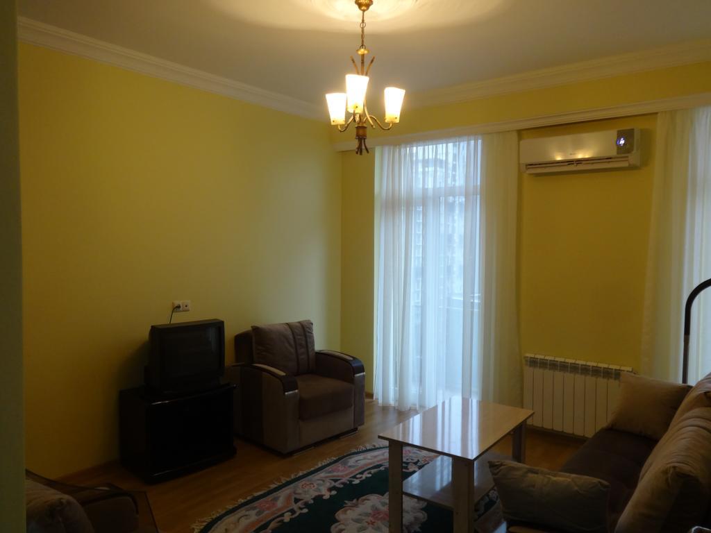 Buoy Rooms Batumi Ngoại thất bức ảnh